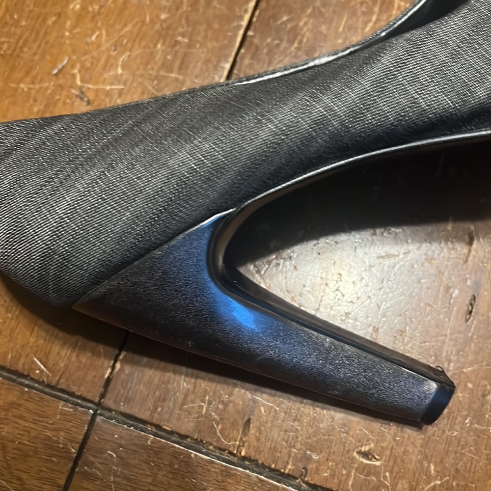 Nine West Stunning Gray Silver Pumps 8.5 - Picture 4 of 4